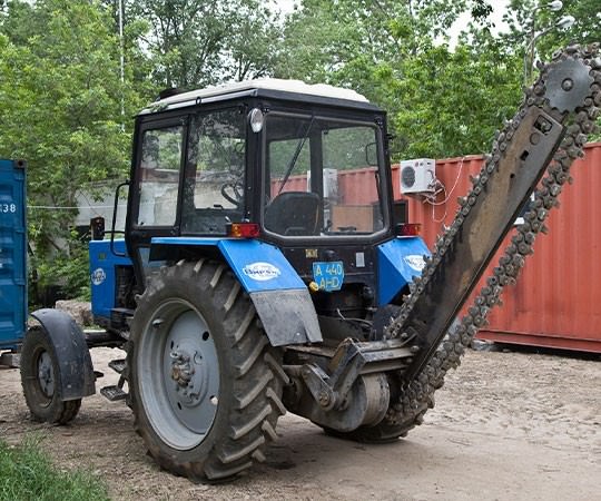 Траншеекопатель в аренду в Балашове и  Саратовской области